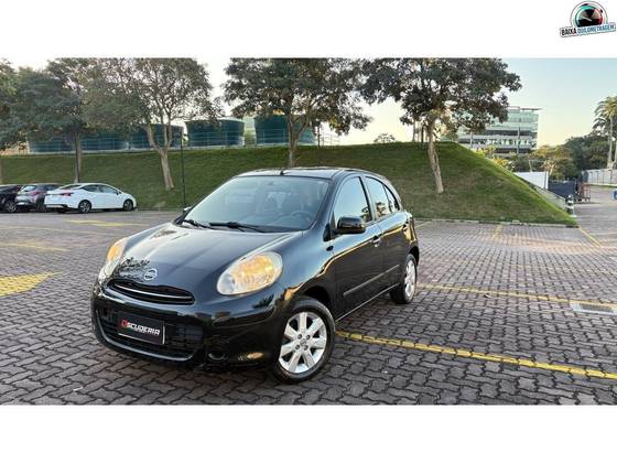NISSAN MARCH 1.6 SV 16V FLEX 4P MANUAL NISSAN MARCH 1.6 SV 16V FLEX 4P MANUAL